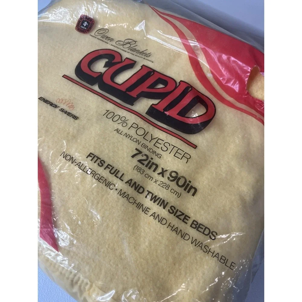 Vintage Cupid Yellow‎ Blanket 72